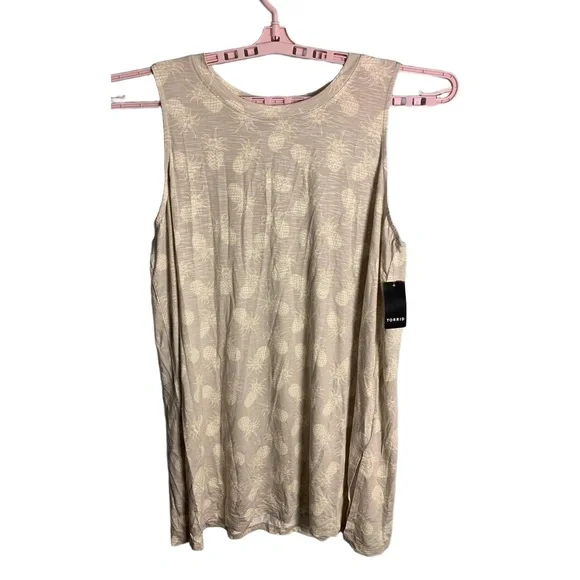 Torrid Beige Pineapple Print Tank Top - Picture 5 of 11